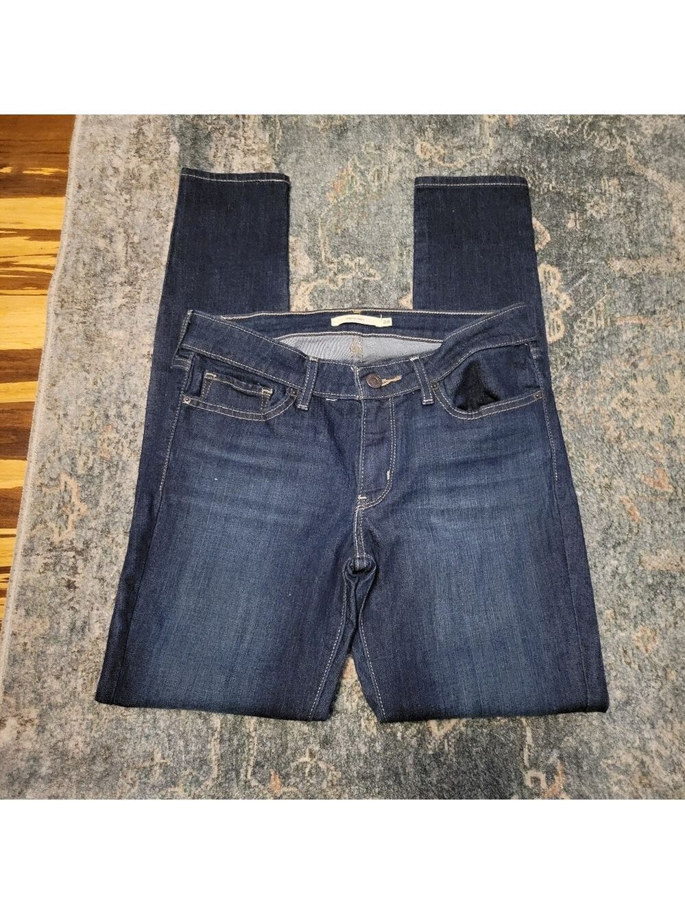 Levi's Dark Blue Women's Skinny Jeans Size 28 Like New